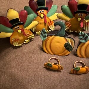 12 Fall Metal Turkey and Pumpkins Napkin Holder